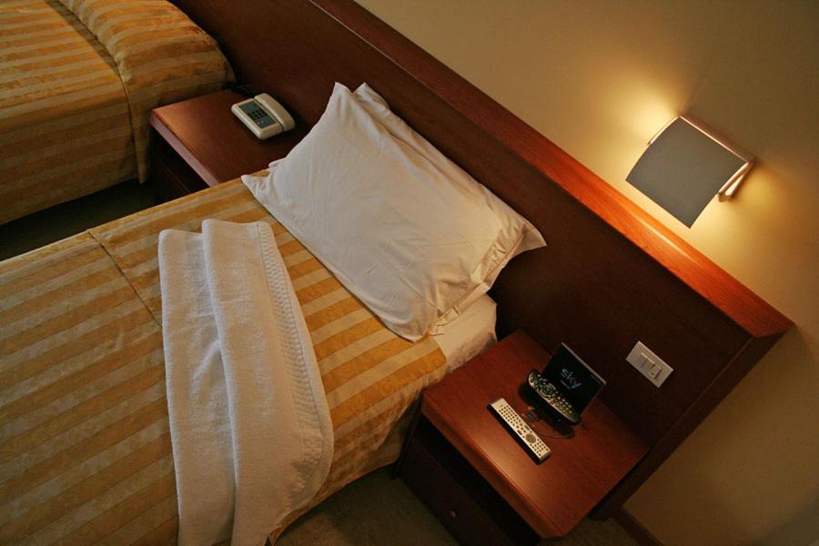 Hotel Industria Brescia Luaran gambar